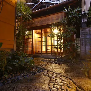 旅館三賀 京都市
